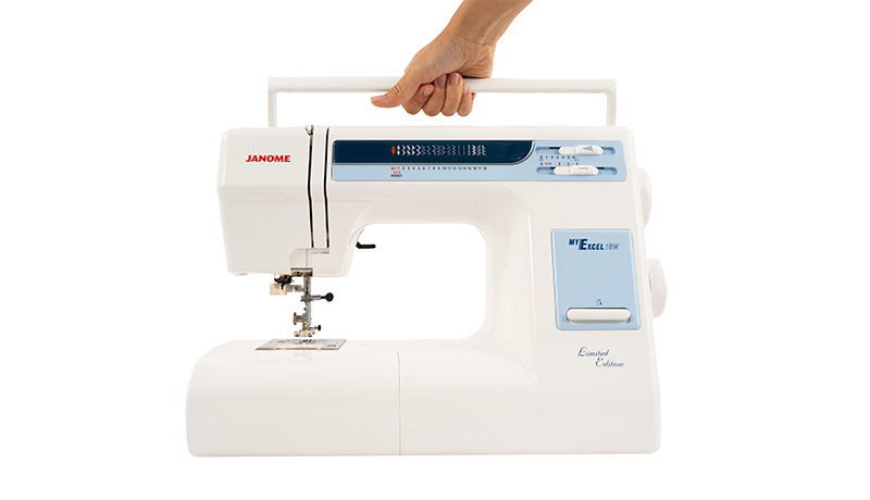 Janome MW3018LE Lightweight and portable